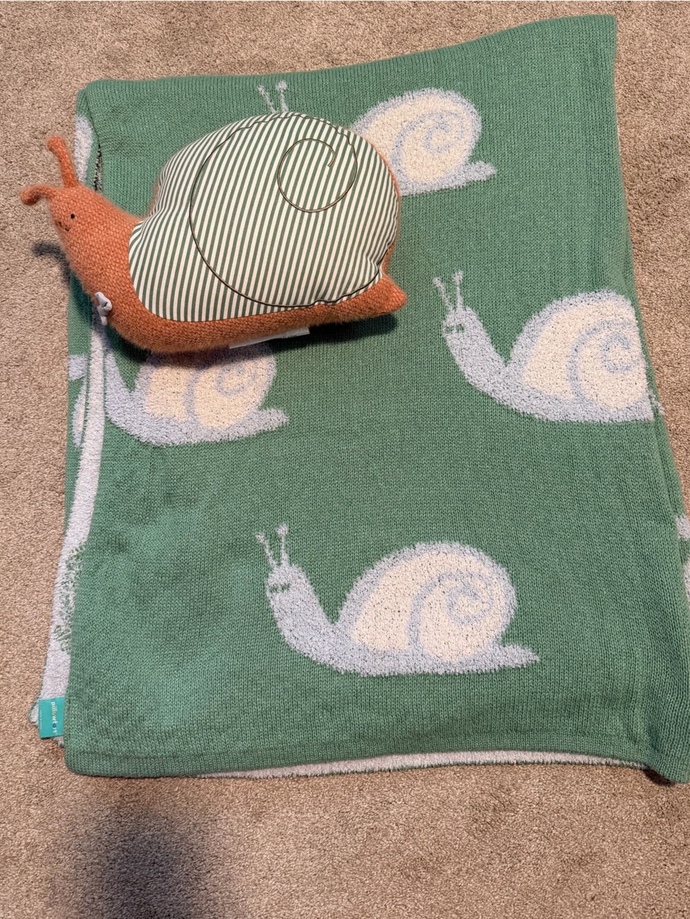 Pillowfort Snail Blanket Set